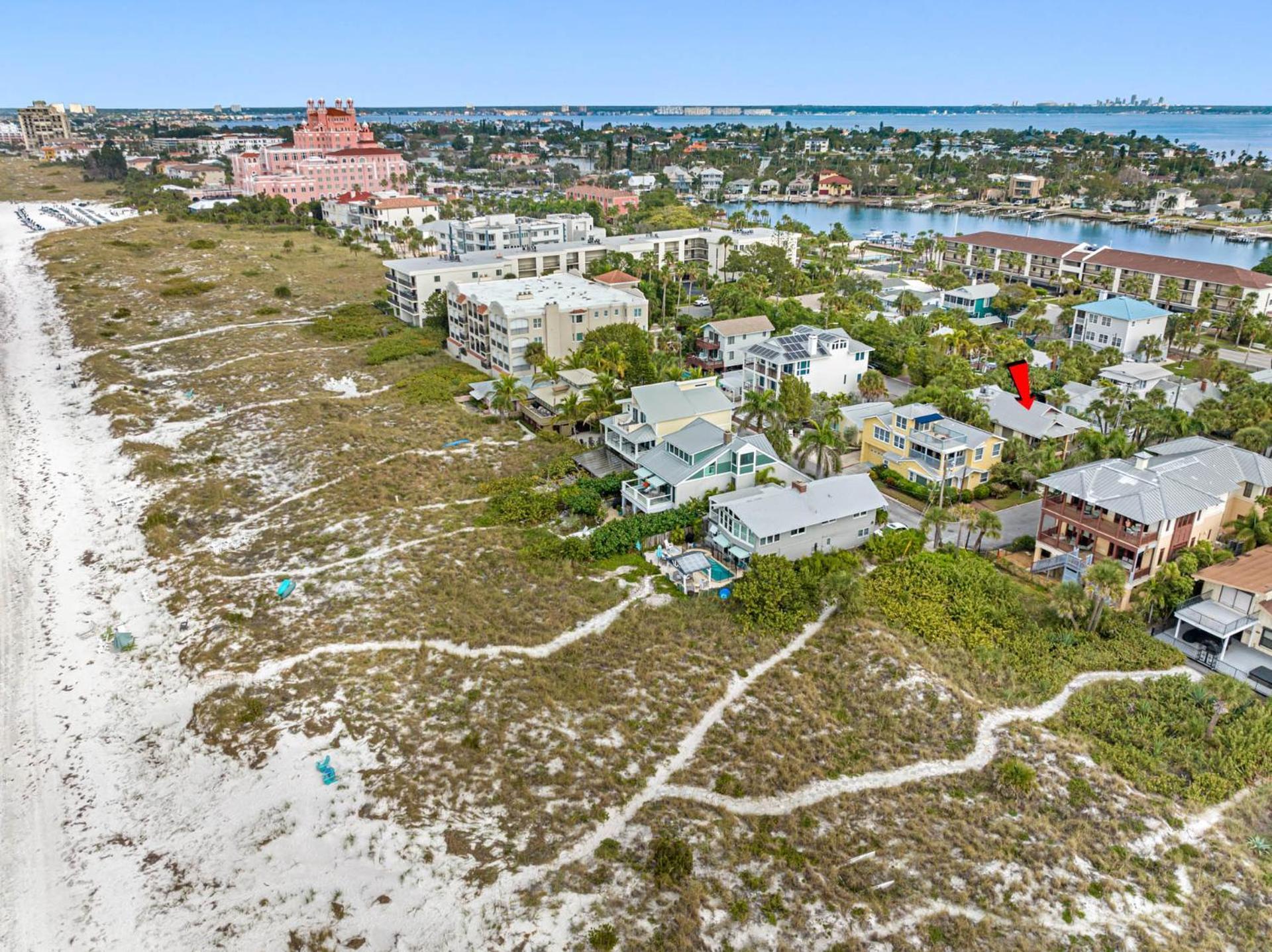 The Beach House Steps Away From Sanctuary Villa St. Pete Beach Exterior photo